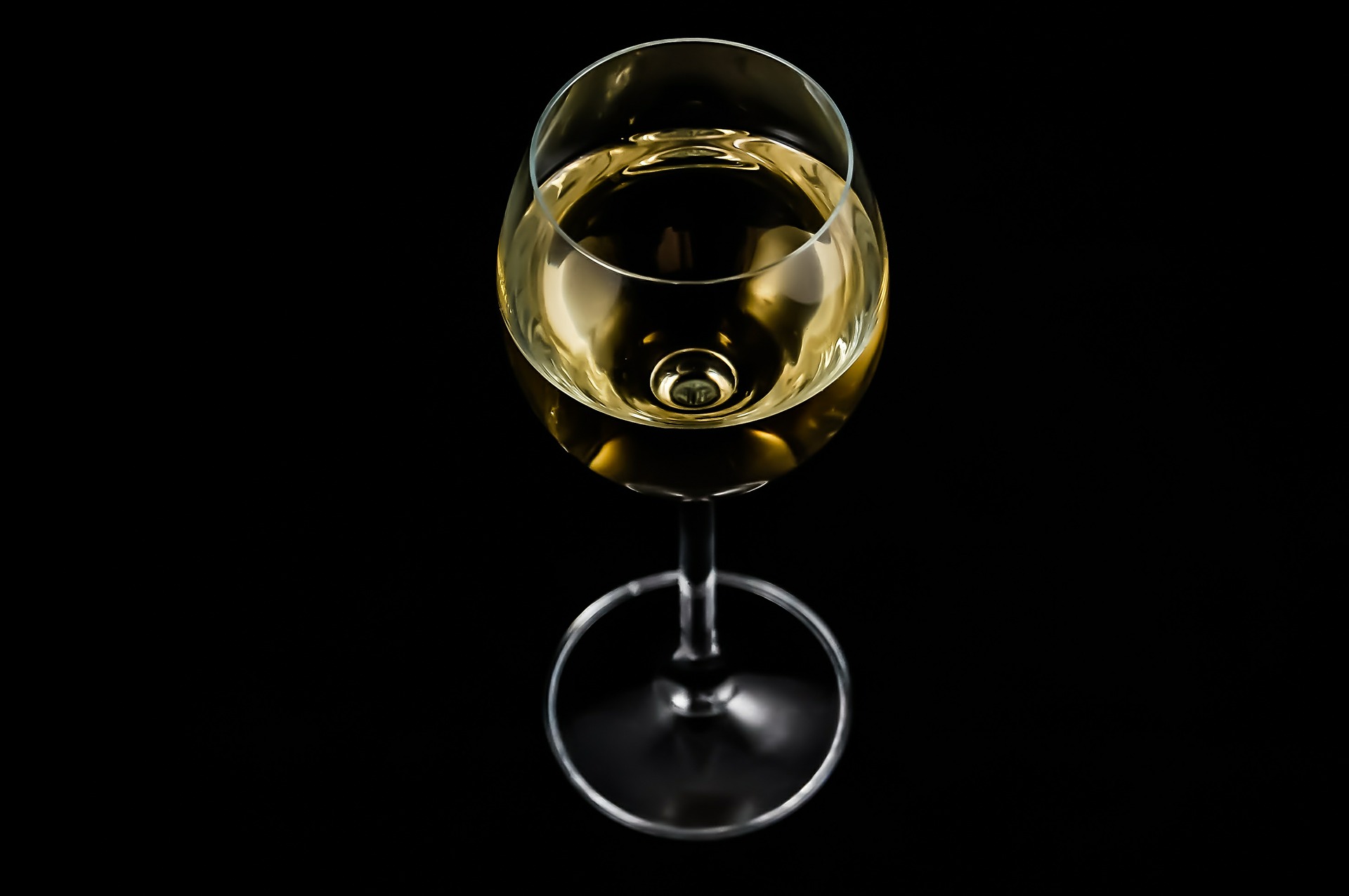 belo-vino-wine-gddba51a17_1920
