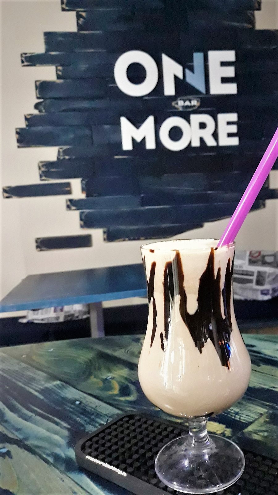 ice_caffe_sushi_bar_one_more