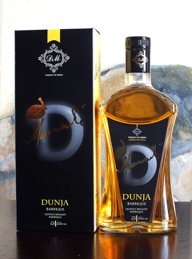 rakija-dunjevaca-barrIque-vinska-kuca-milincic rakija-dunjevaca-barrIque-vinska-kuca-milincic
